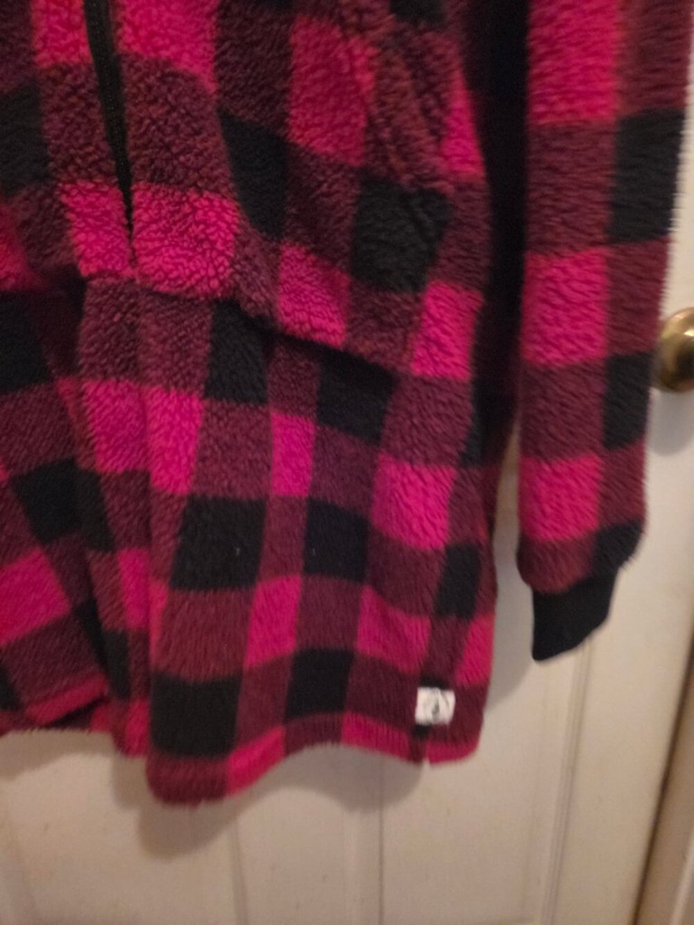 Chubbies Lumberjack Pajama Buffalo Plaid Fleece Hooded Romper Sz Medium - Picture 2 of 6